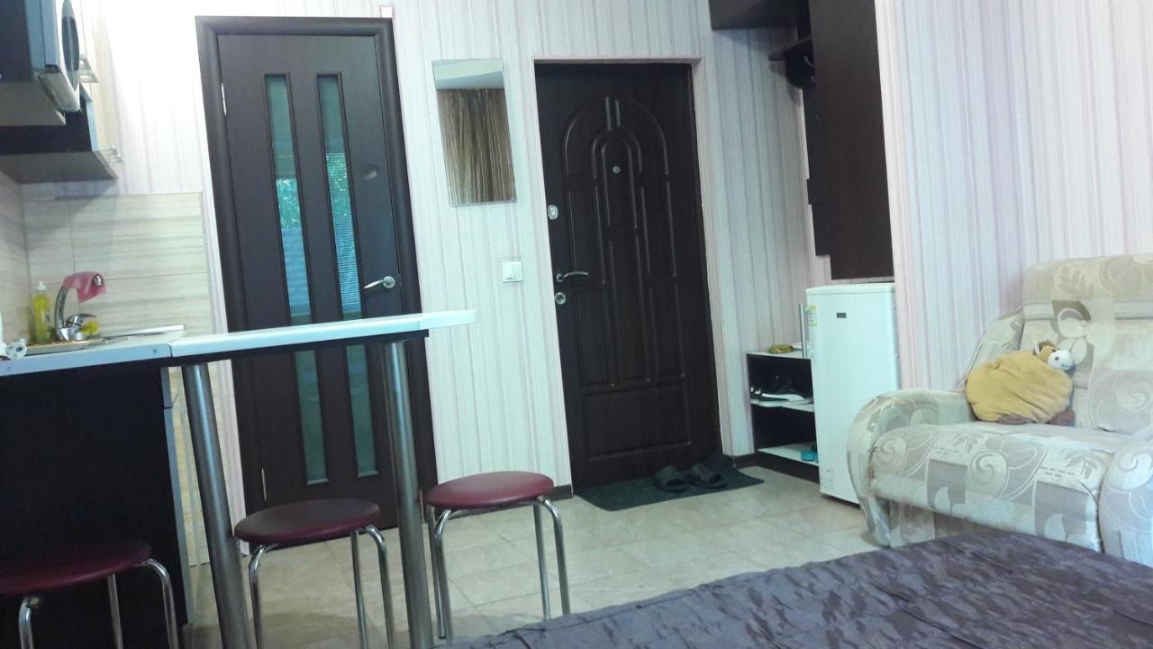 Apartment Derzhavinskaya Kharkov Ngoại thất bức ảnh